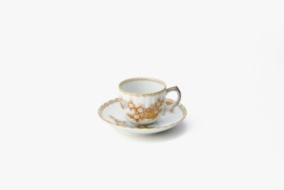 鍋島花兎　コーヒー碗皿