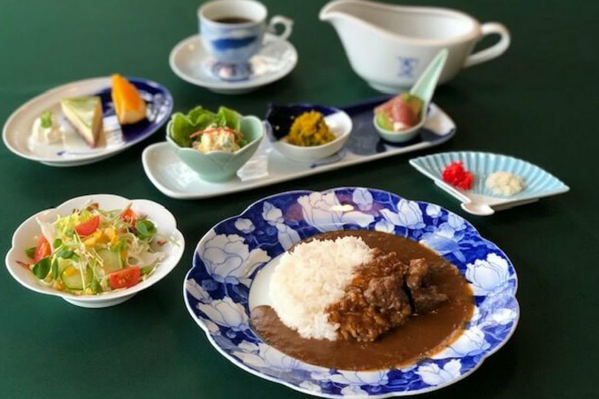 akikoさま専用3 深川製磁 花鳥外濃 ミート皿 akikoさま専用3 深川製磁 花鳥外濃 ミート皿 - メルカリ