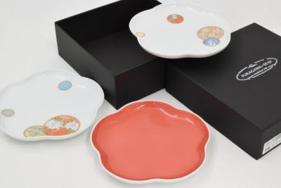 寿赤絵　トリプレット緋（ＡＫＥ）3枚組<br>径 14cm