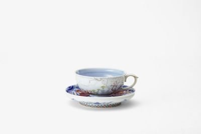 官窯富士に初日　紅茶碗皿