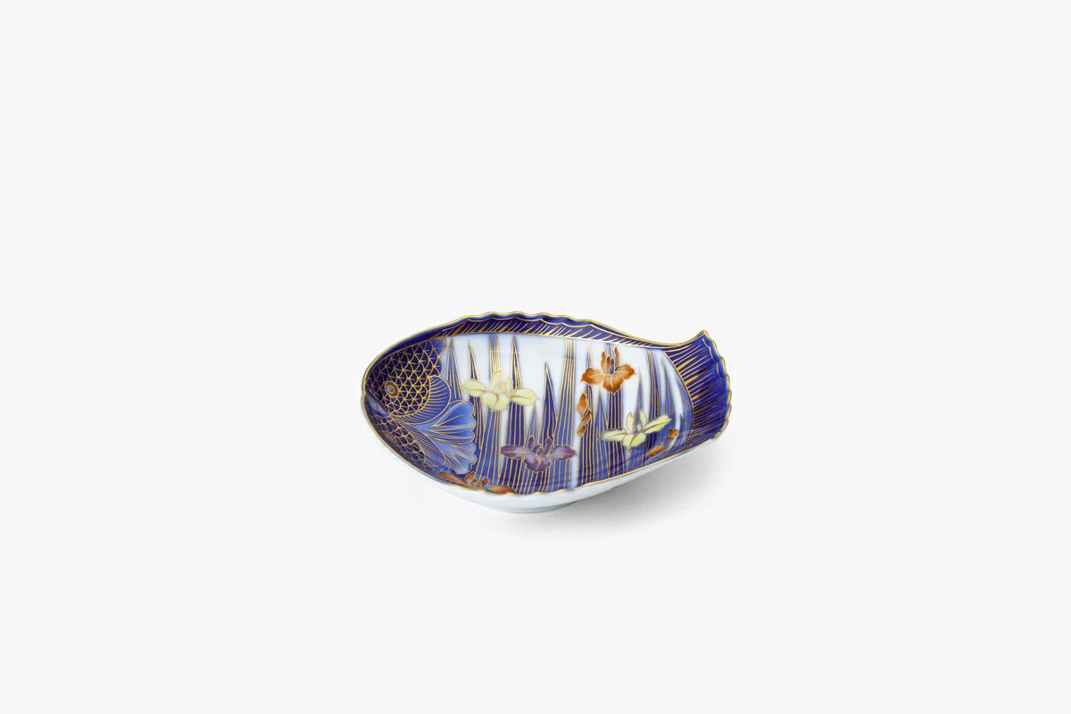 金彩あやめ　魚型皿（小） | 有田焼 深川製磁｜公式オンラインストア