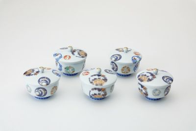 染錦花丸紋　汲出碗揃