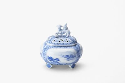 山水　獅子彫刻香炉