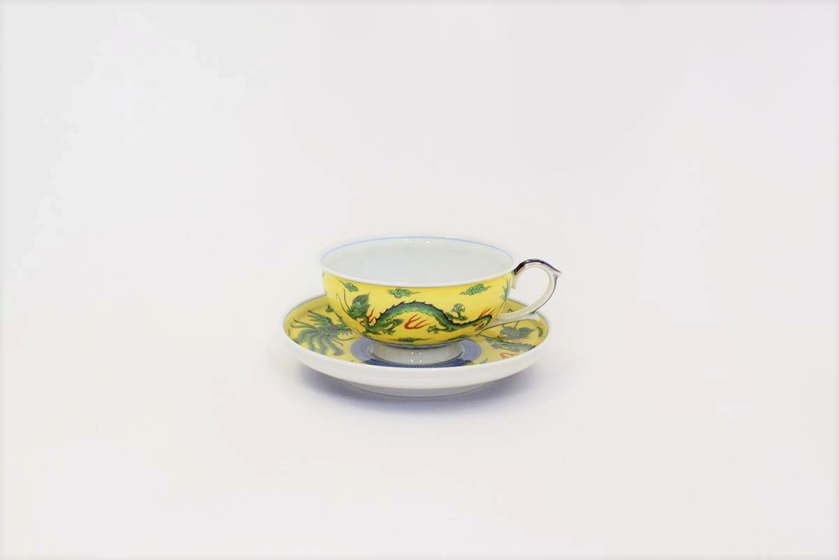竜鳳凰錦手黄地　紅茶碗皿 | 有田焼 深川製磁｜公式オンラインストア