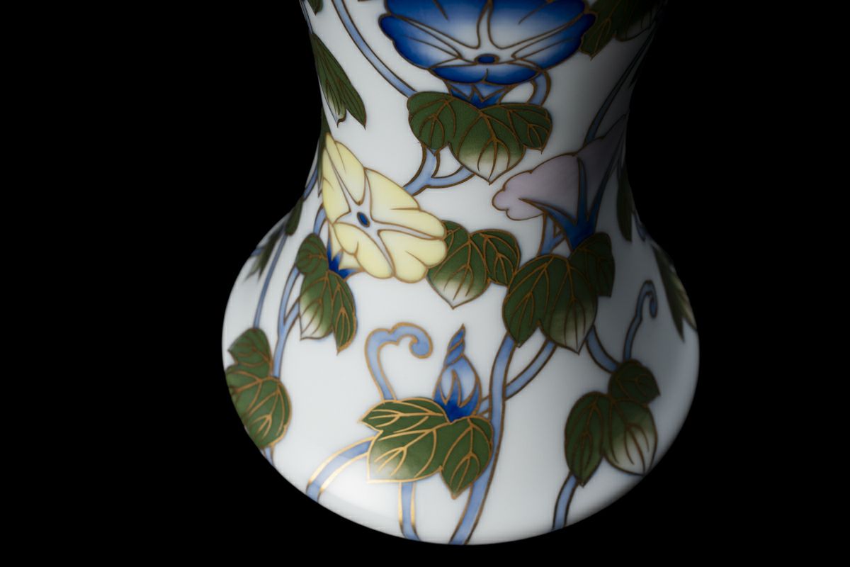 つる朝顔 ヌーボー花生 | 有田焼 深川製磁｜公式オンラインストア