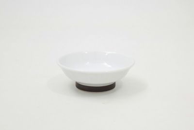 08’谷窯白磁　手造ぐい呑
