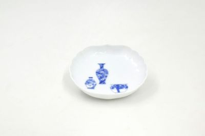 ブルーチャイナⅡ　菊中割小皿　1枚