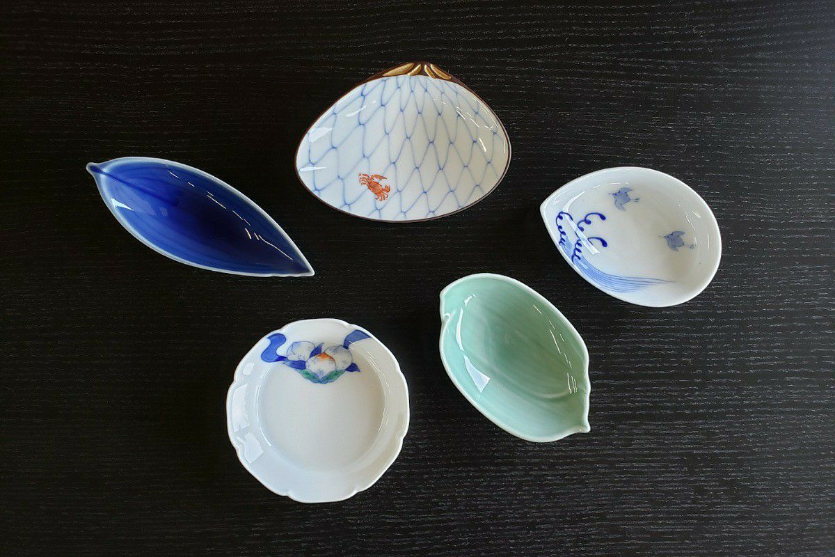 1861  深川製磁　白磁　葉型皿　5客 笹青磁 千代口 | 有田焼 深川製磁｜公式オンラインストア
