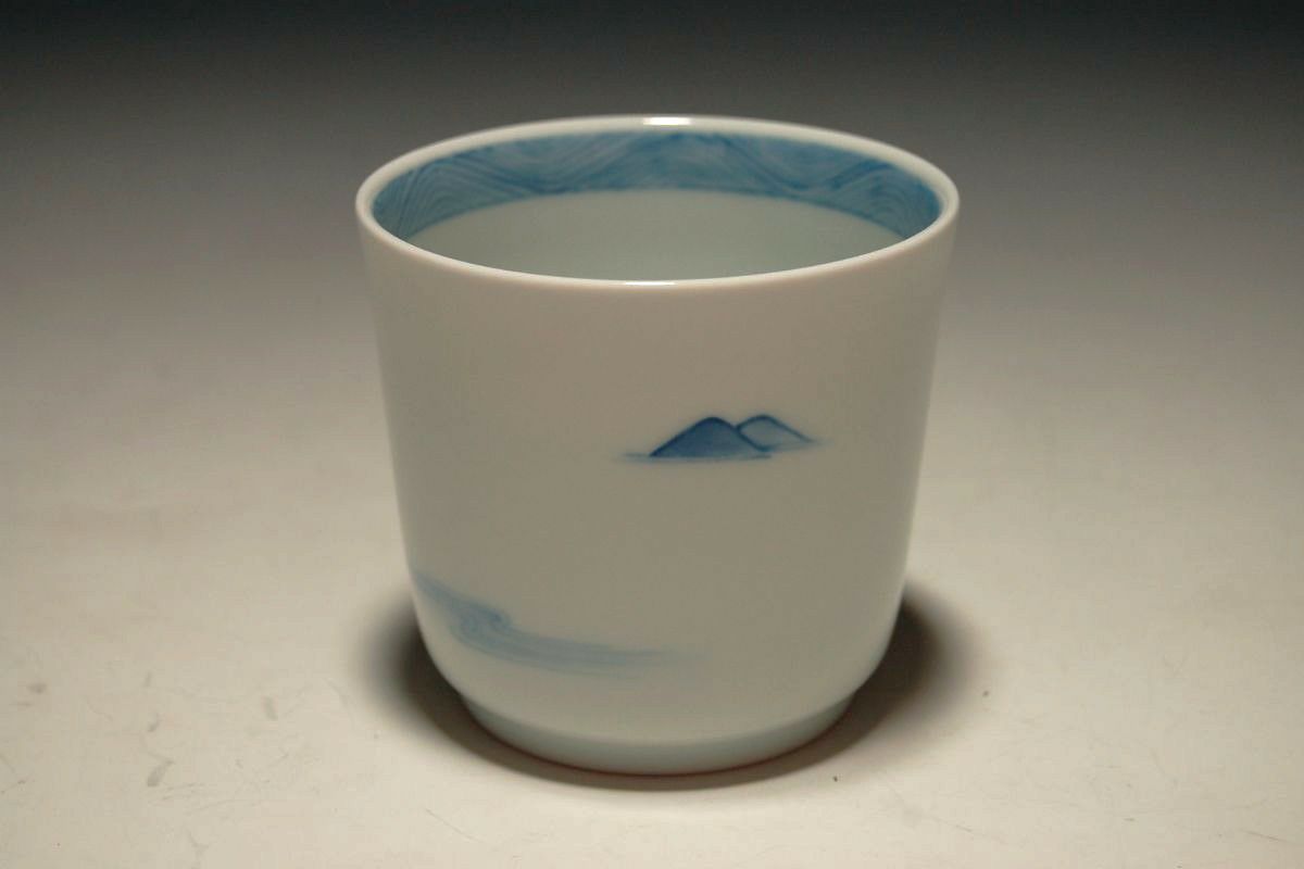 染付山水（舟遊び） 焼酎杯 | 有田焼 深川製磁｜公式オンライン